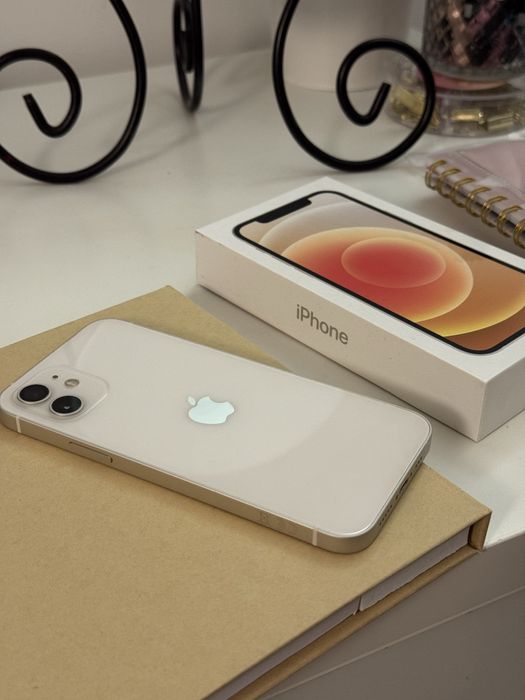 iPhone 12 128GB biały
