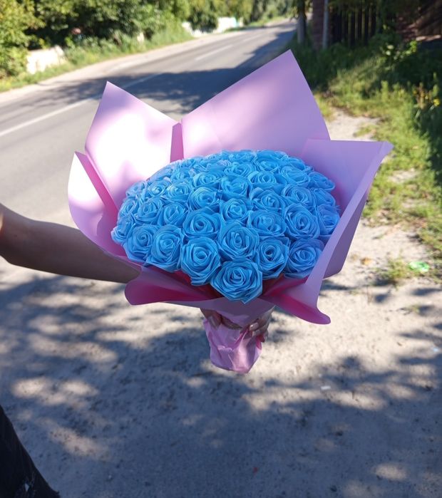 Букет роз з атласної стрічки, голубі . Ручна робота