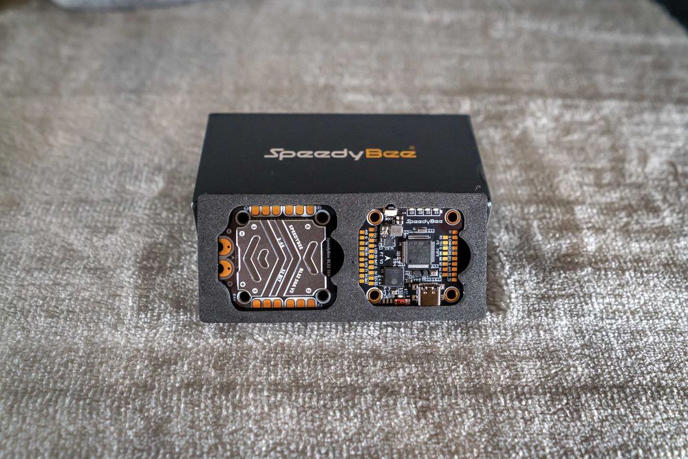 Speedybee F722 V3, 50A BL32 Stack [FC+ ESC]