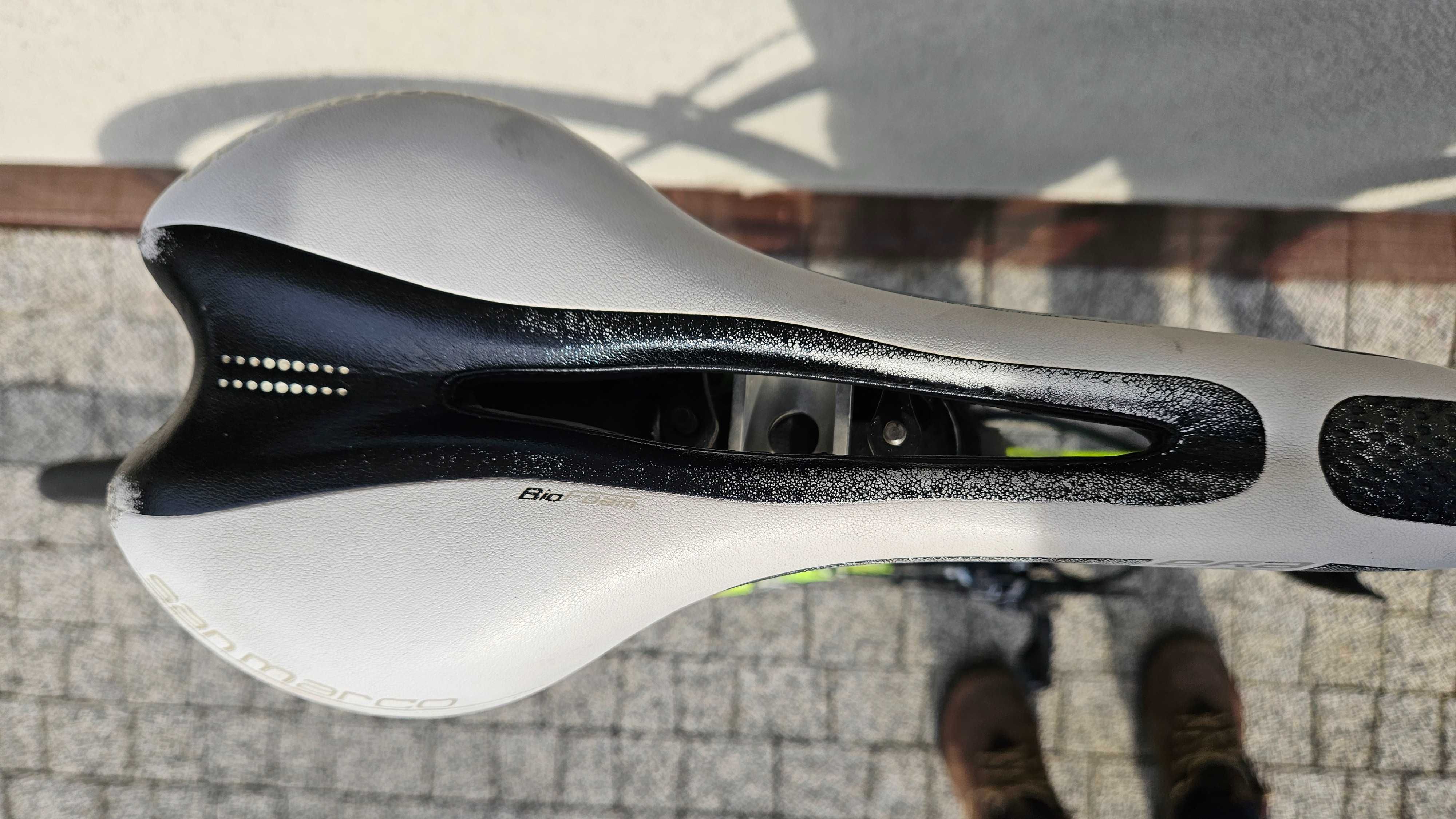 Rower Szosowy Dynatek BB Evo Full Carbon