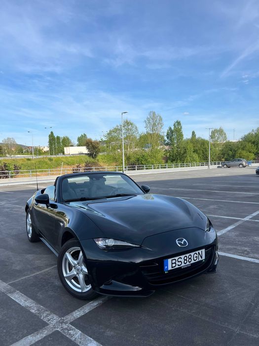 Mazda MX-5 SKYACTIV-G 131 Exclusive-Line