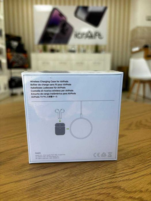 Кейс для AirPods 2 Wireless Charging Case for AirPods 2 (MR8U2 2019)