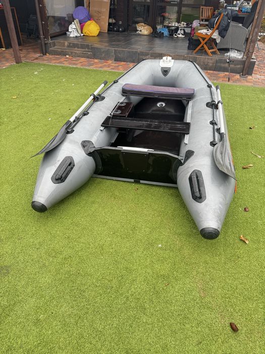 Човен надувний Kolobri 300 кільовий