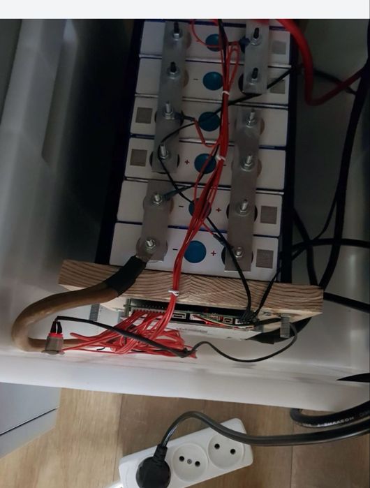 Безперебійна зарядна станція для дому 1кв-18кв