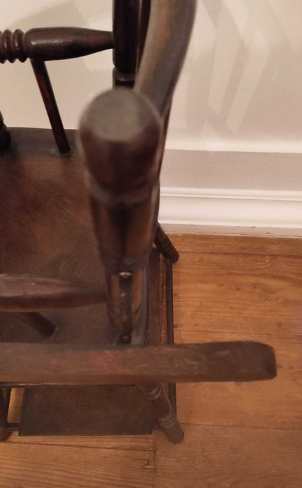 Brinquedo sec. XIX/ XX , para crianças, cadeira para boneca.