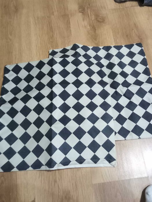 2 poszewki na poduszki 50x50 nowe