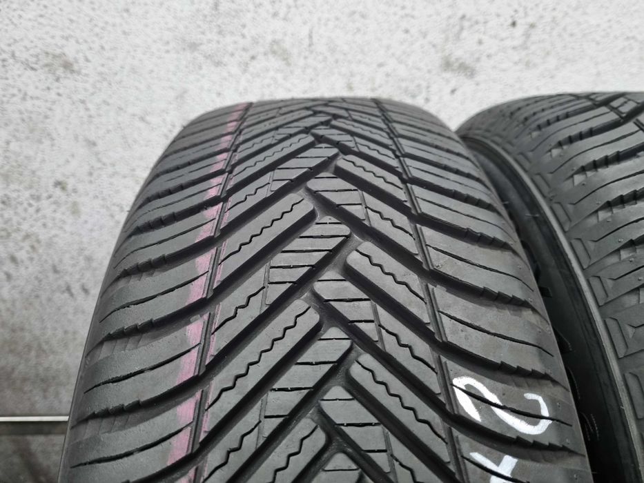 205/60/16 96V Hankook Kinergy 4s2