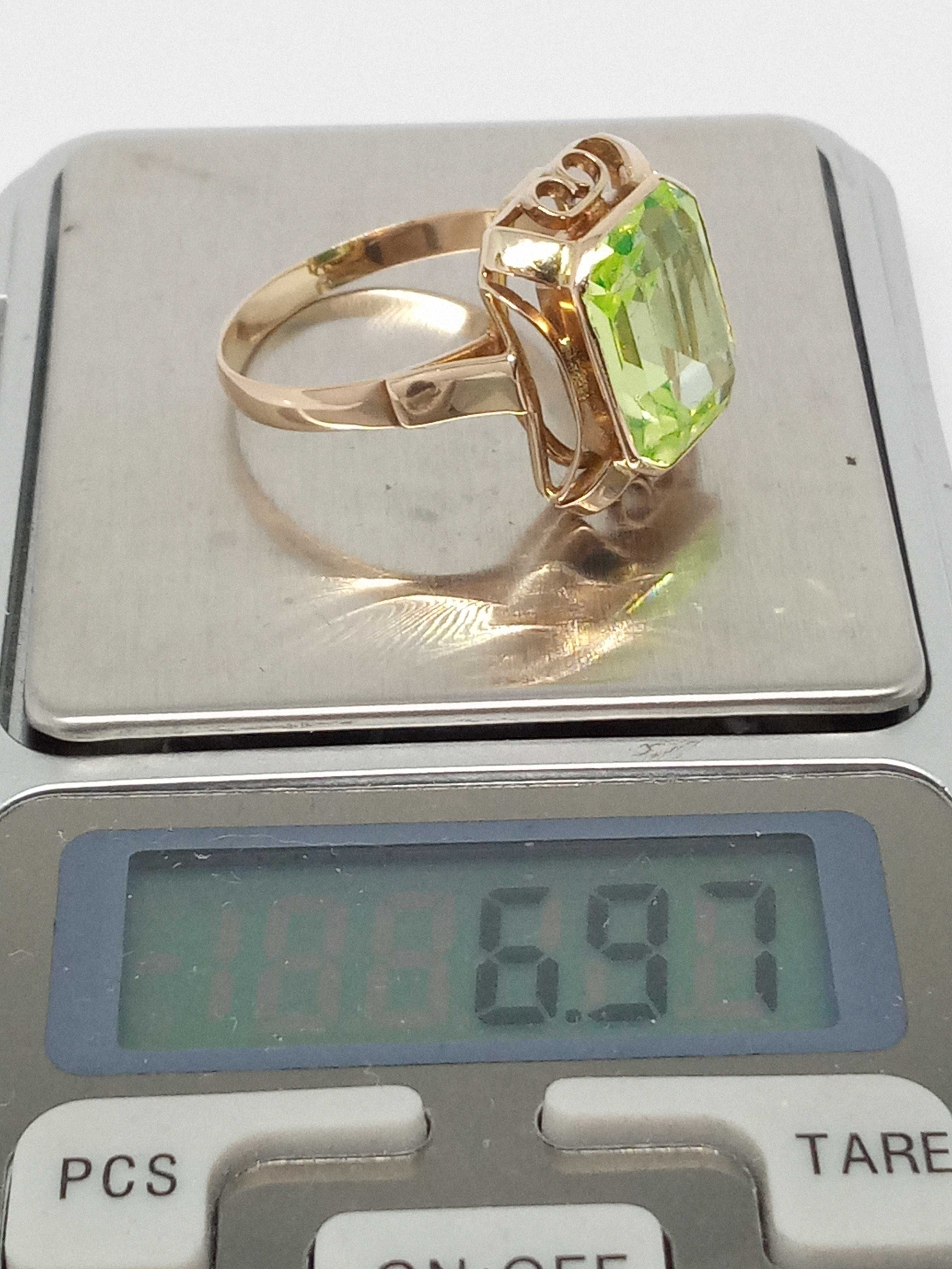 Lombardowski. Stary złoty pierścionek pr.585 6,97g rozm.29 BDB stan