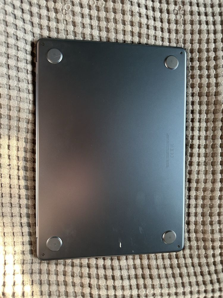 Macbook air m2 8/256
