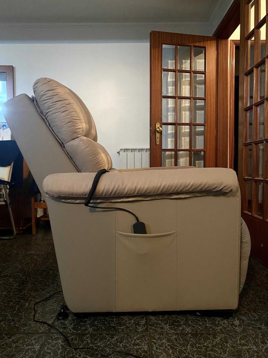 Poltrona reclinável