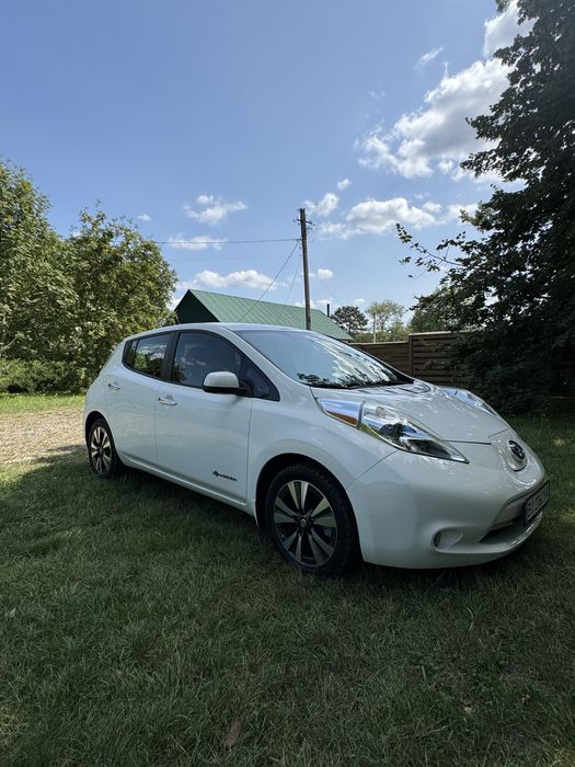 Nissan Leaf SL  2016