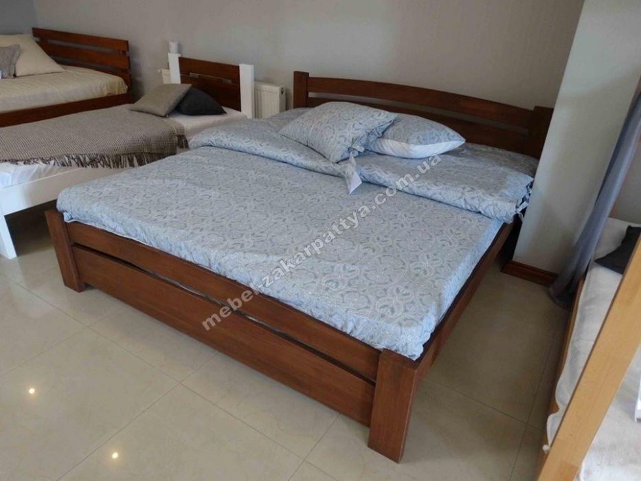 Ліжко деревяне массив 90,120,140,160,180х200. Кровать двуспальная.