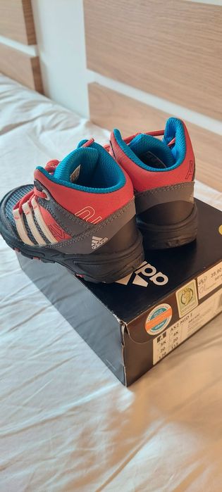 Sapatinhas adidas
