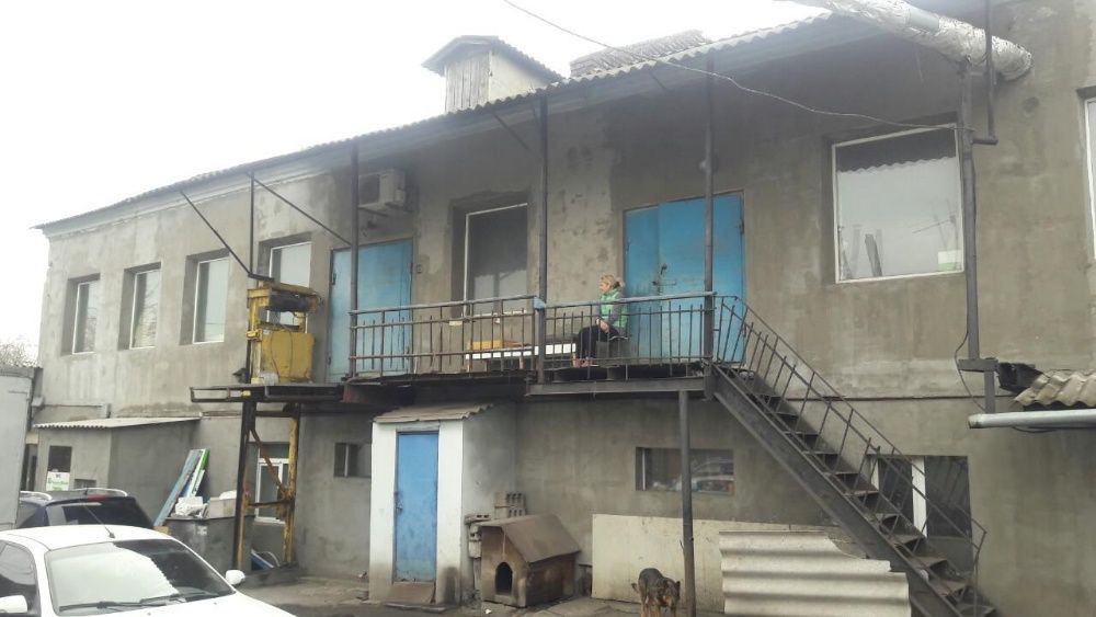 Продам промбазу на вул.Леваневського(зараз Львівська).