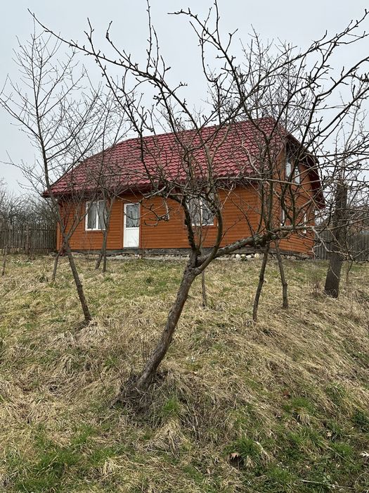 Будинок із земельною ділянкою 22сотих в селі Хмелівка