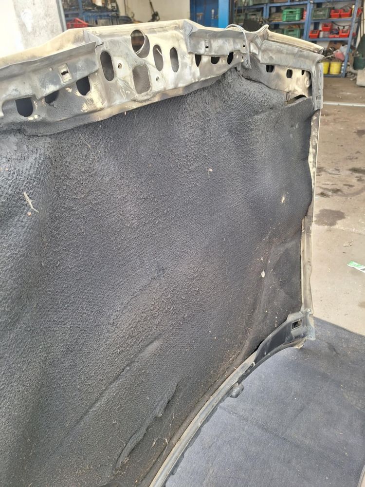 Maska W124 Maska Mercedes 124 Pokrywa Silnika