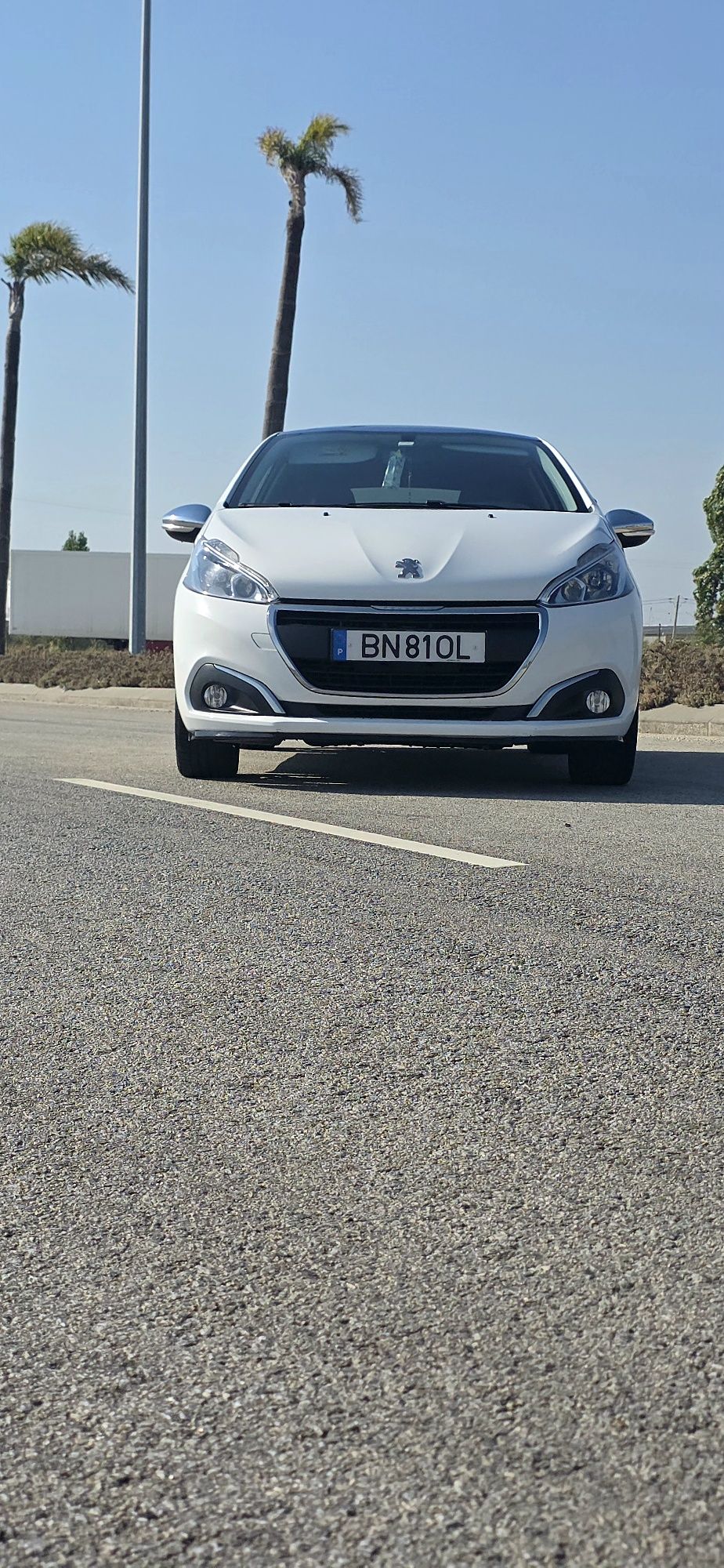 Peugeot 208 GT Line 1.6 HDi – 2016
90.000 km
