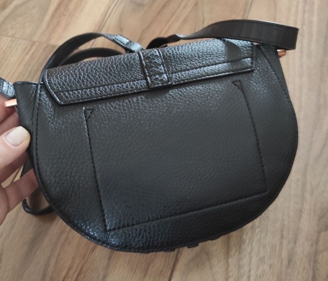 Torebka listonoszka Calvin Klein Poppy Saddle Bag K60K602205 oryginał