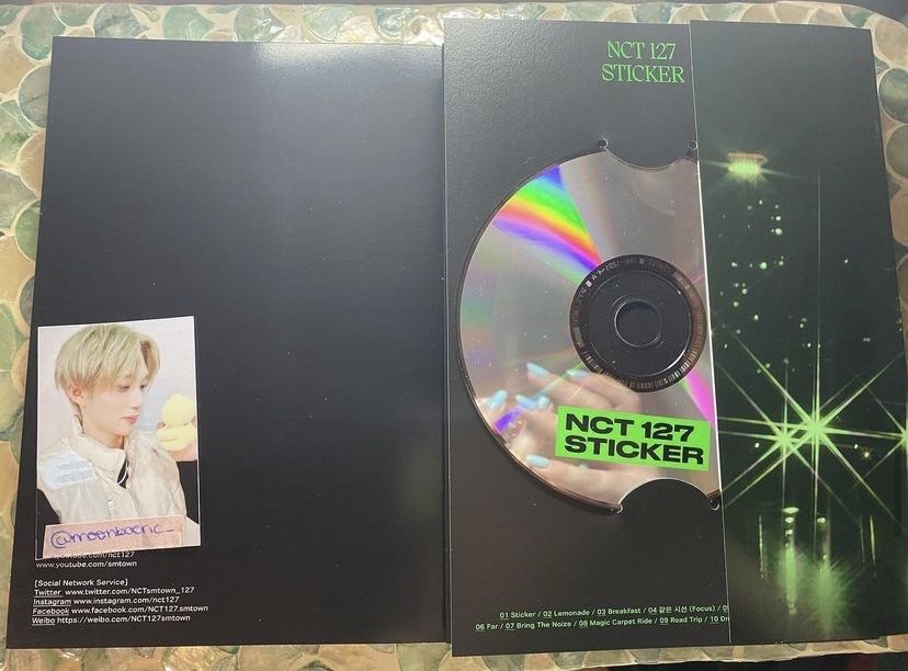 Álbum nct127 (sticker - Seoul city ver)