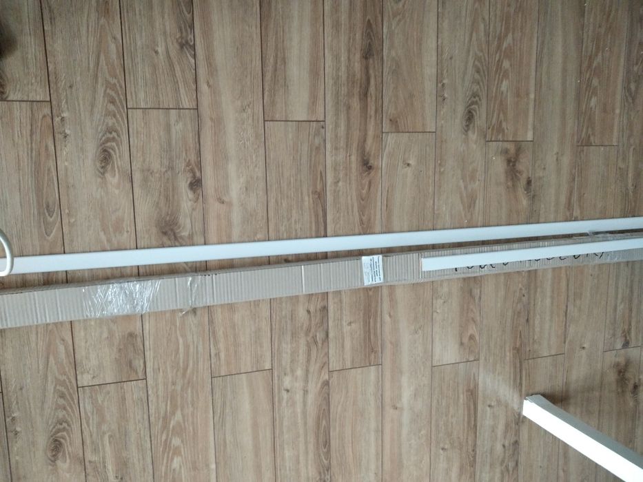 Лиштва ПВХ наразі в інтер'єрі актуальний декор планками!