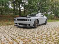 Dodge Challenger Scat Pack 6.4 V8 LPG niski przebieg