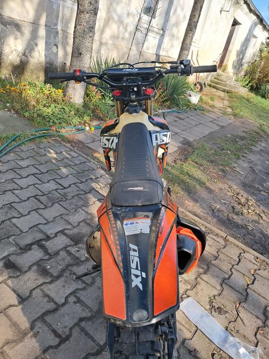 Sprzedam Asix xb88 250