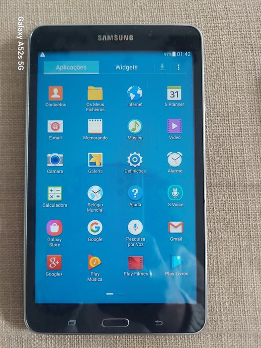 Lote telemóvel e tablet