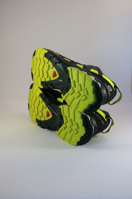 Кросівки трекінгові Salomon Xa Pro 3D V8 Розмір 42