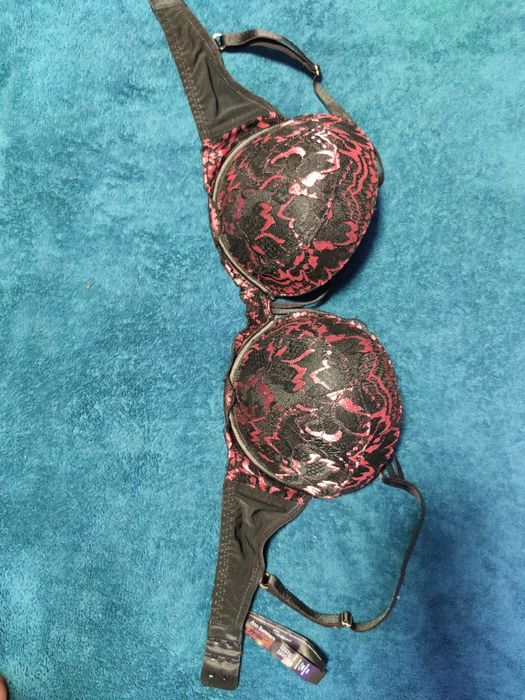 Бюстгалтер з декоративними ремінцями Ann Summers. 32D