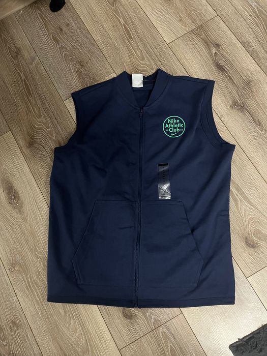 Жилетка Nike athletic club 1972 sportswear trend