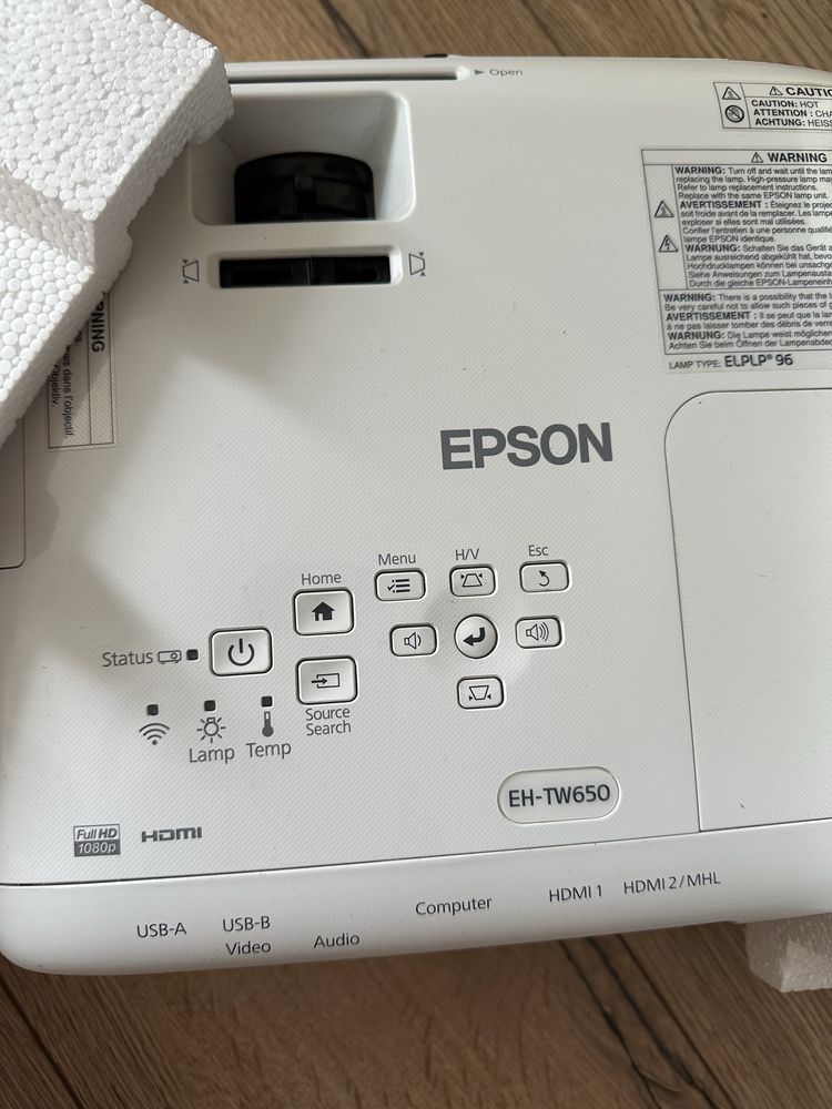 Projektor Epson EH-TW650