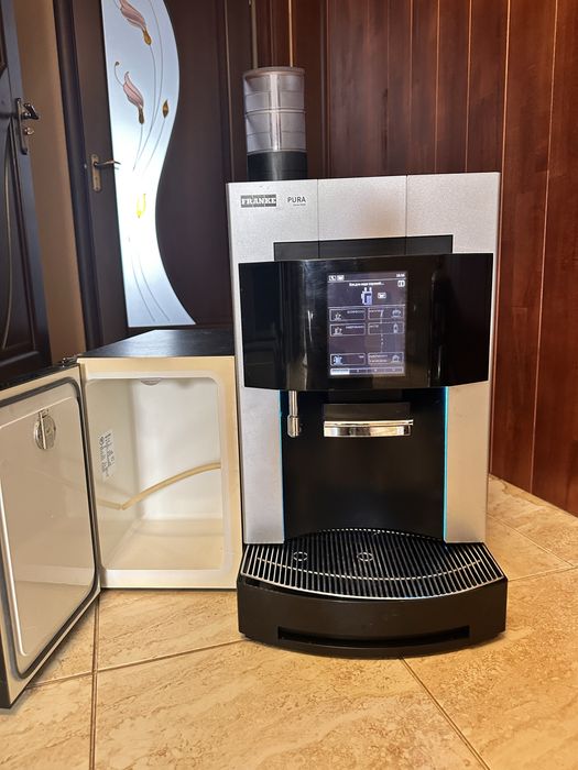 Продам кофемашину