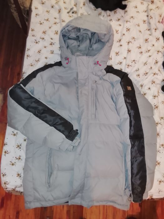 Чоловічий зимовий пуховик outventure 50 розмір