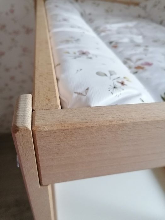 Przewijak Ikea Sniglar + pojemniki + mata