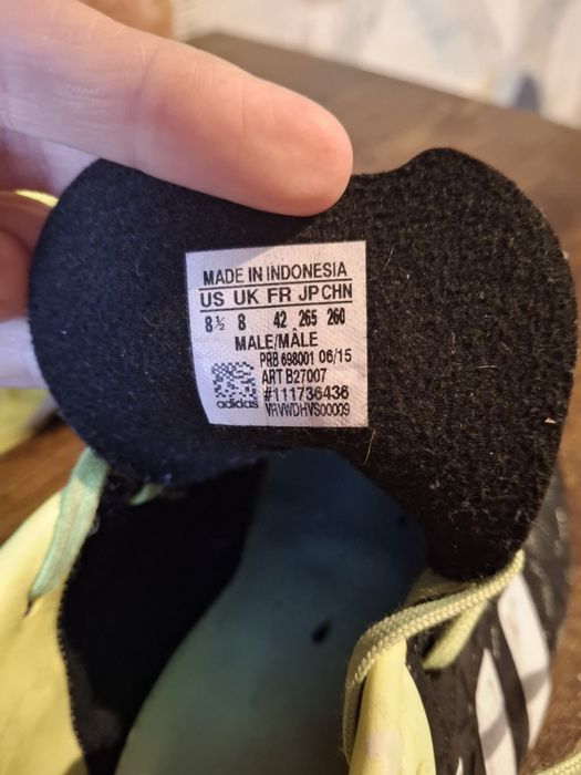 Halówki buty do piłki