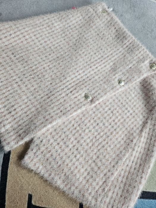 Śliczna ocieplana spódniczka r.134/140