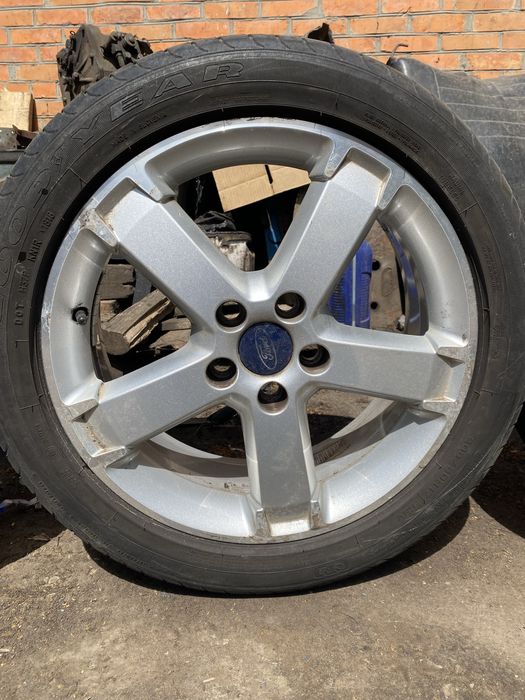 Ford диски 5.108/17  с шинами