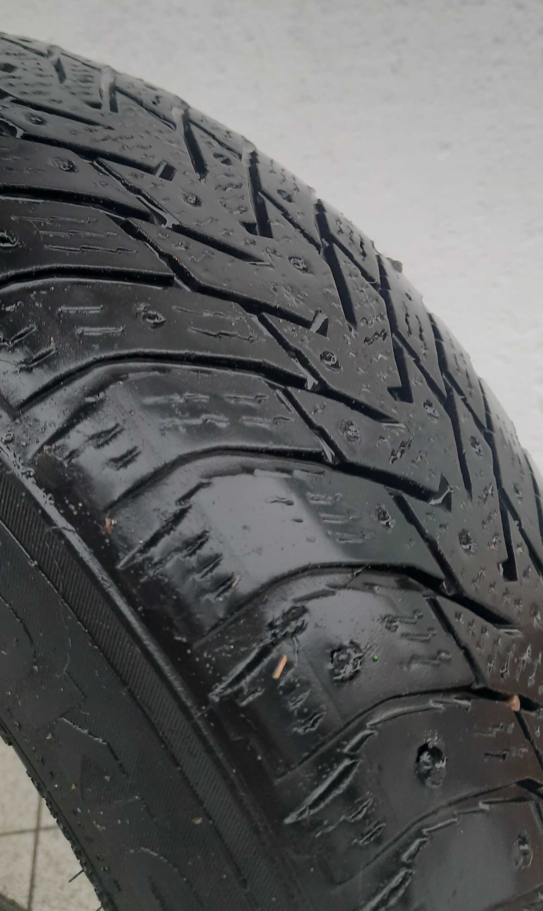 Шина Nokian Hakkapeliitta 8 205/55/R16 94Т XL. Під шип.