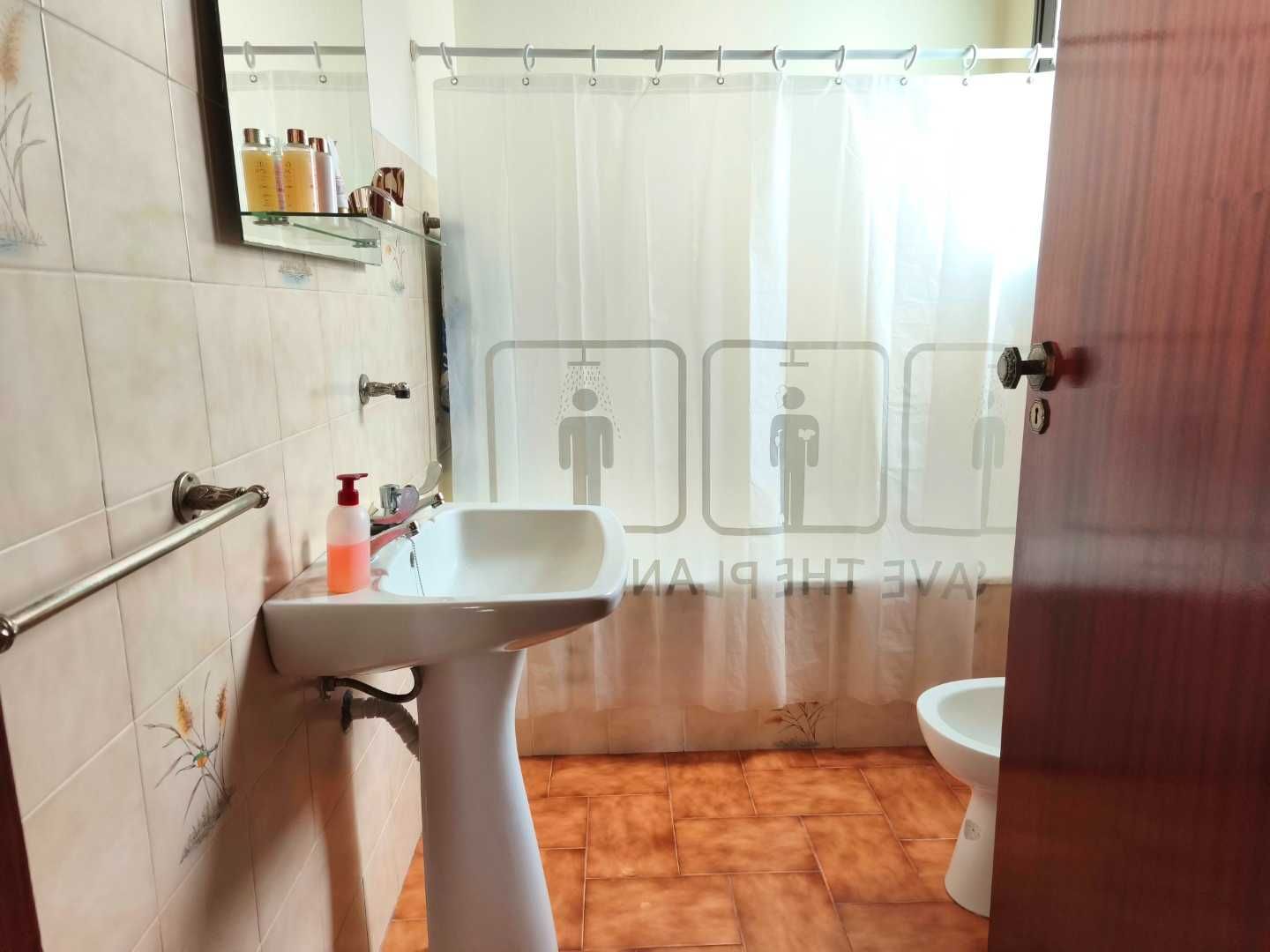 Moradia T2 | Primeira Linha de Mar | Vista Ilhéus dos Mosteiros
