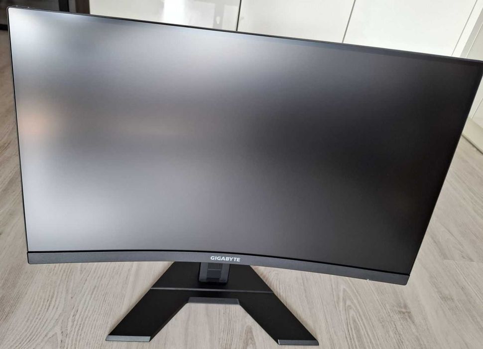 Zakrzywiony monitor Gigabyte G27QC 1440p 165 Hz, 27 cali, jak NOWY