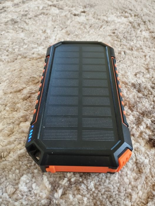 Продам повербанк оригінальний