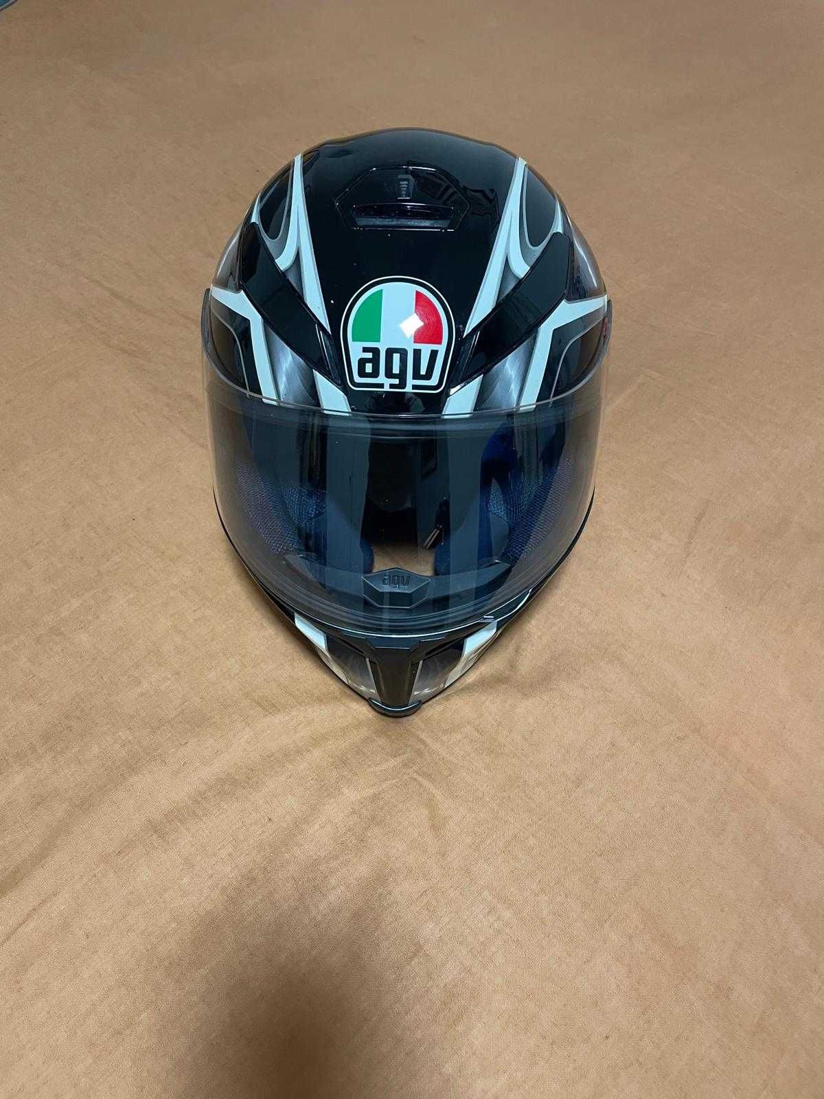 2 Capacetes de moto em estado NOVO