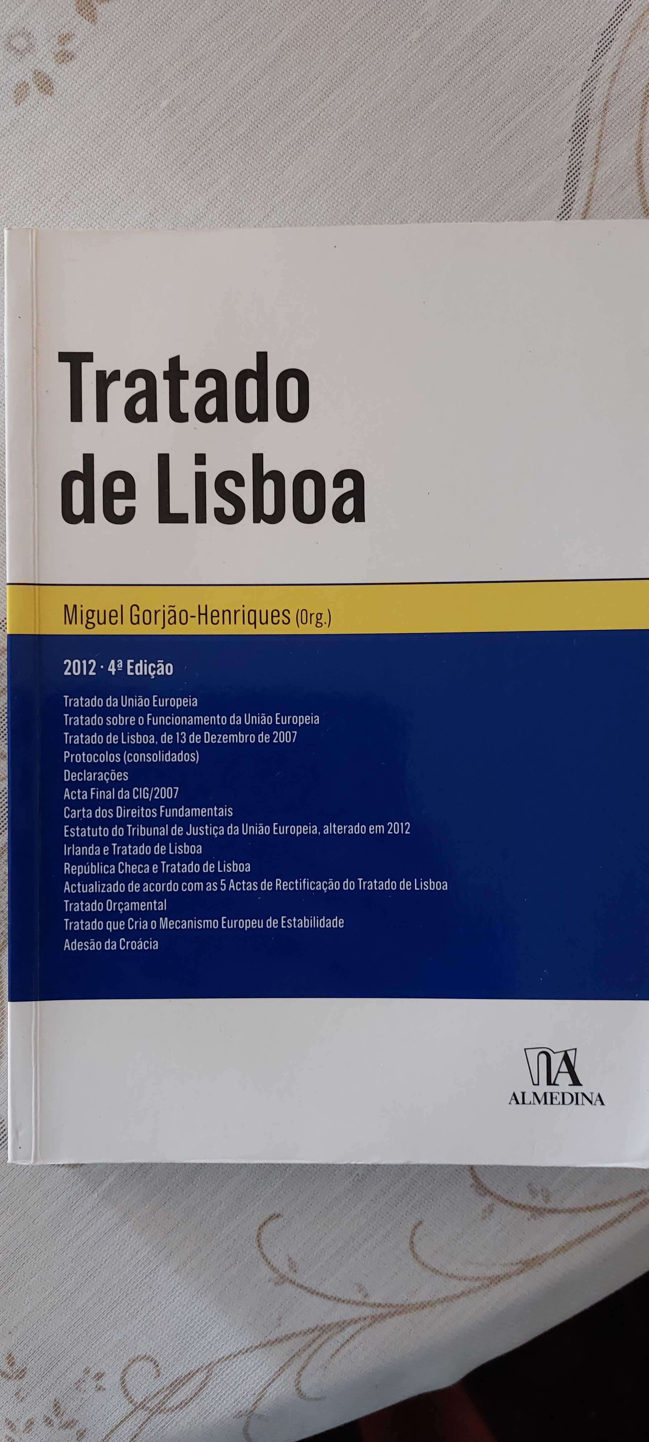 Codigos/Manuais de Direito