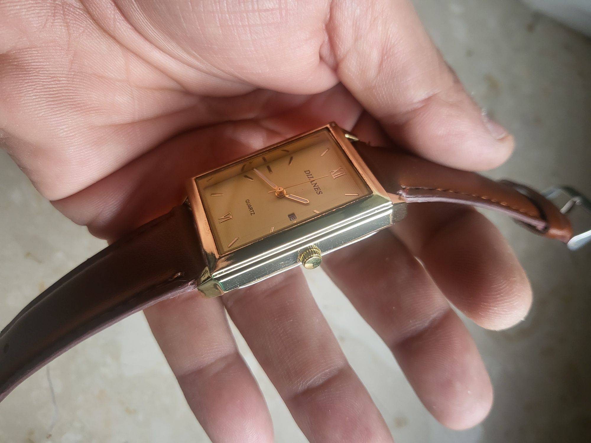 Stary zegarek Dijanes