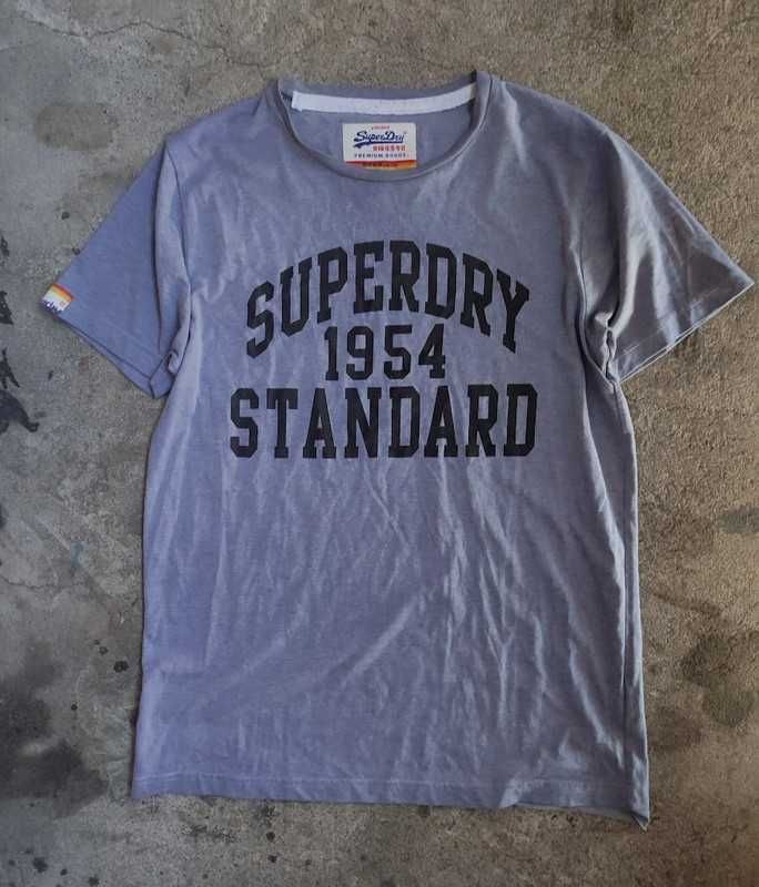 Superdry L super tshirt!