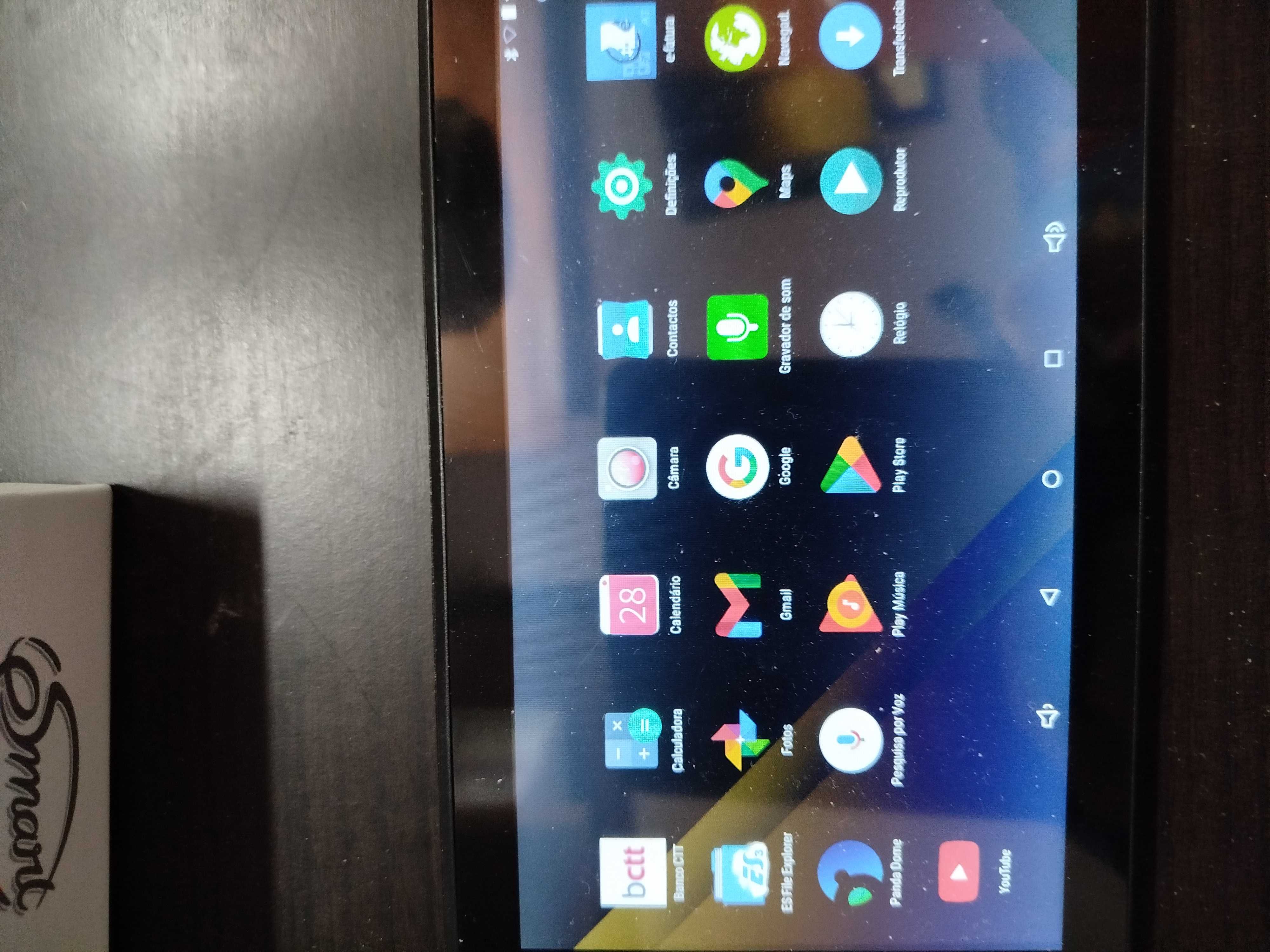 2 tablet iguais de pouco uso