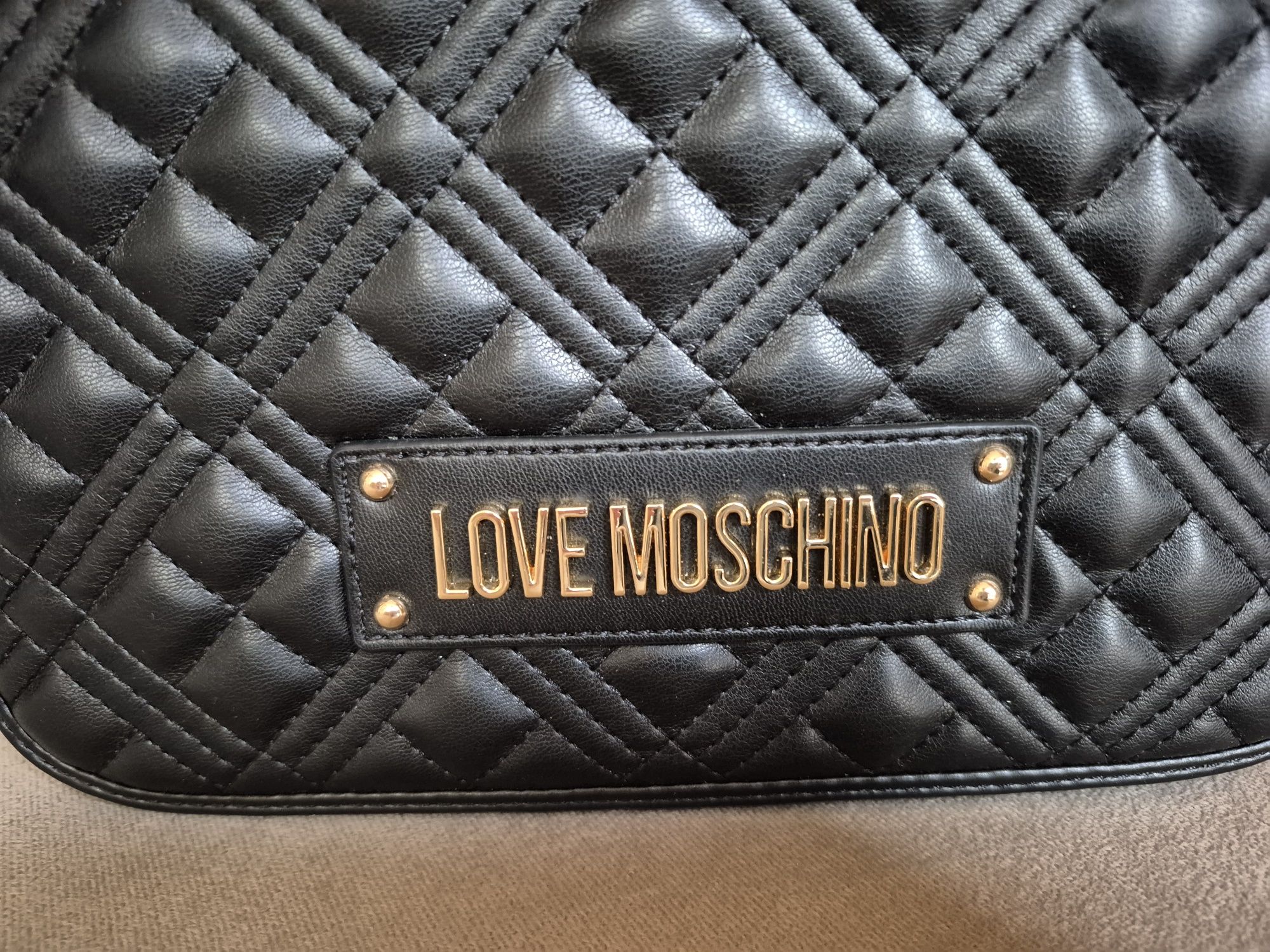 Torebka Torebeczka Listonoszka Damska Love Moschino