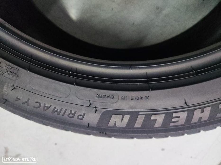 2 pneus como novos 235-45r18michelin - oferta dos portes