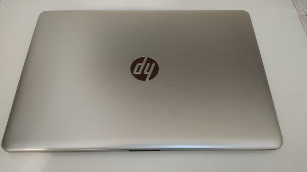 HP Intel Core i3-6006U 2.00GHz - Touch Screen
