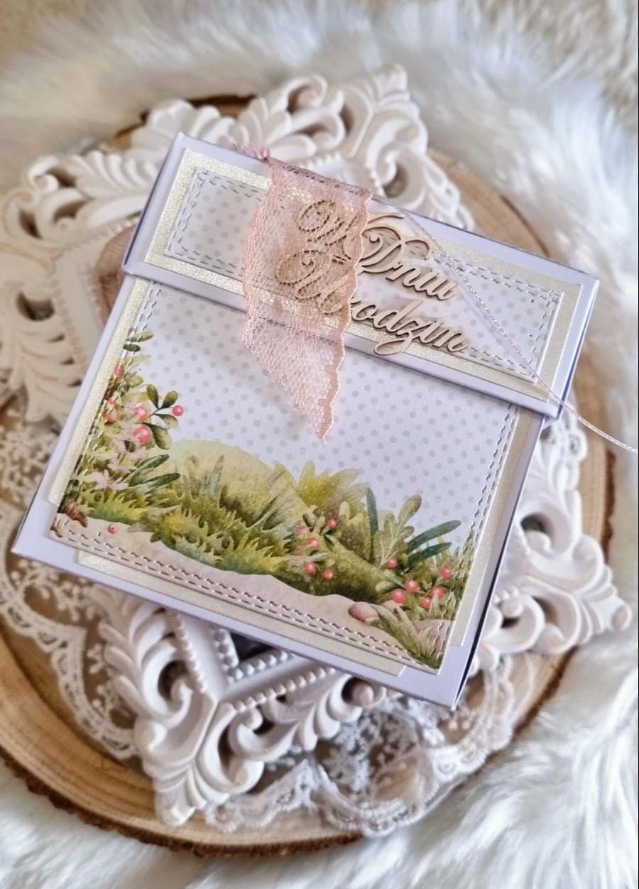 Kartka okolicznościowa na roczek handmade exploding box prezent boho